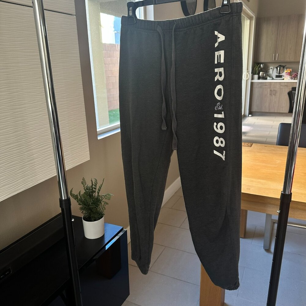 Aeropostale - Grey Aeropostale Sweatpants